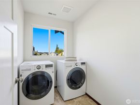 20912 2nd Avenue W, Lynnwood WA 98036