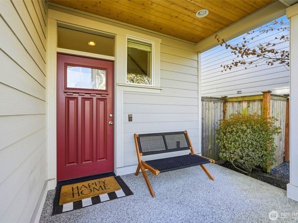 20912 2nd Avenue W, Lynnwood WA 98036