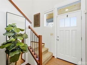 20912 2nd Avenue W, Lynnwood WA 98036