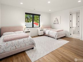 16902 141st Place NE, Woodinville WA 98072