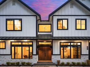 16902 141st Place NE, Woodinville WA 98072