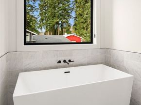 16902 141st Place NE, Woodinville WA 98072