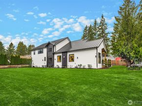 16902 141st Place NE, Woodinville WA 98072