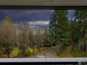 6479 NE 137th Avenue NE 366, Redmond WA 98052