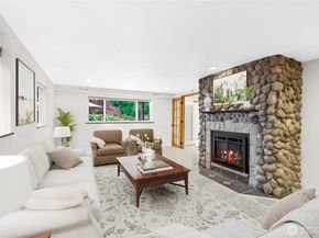 24215 75th Avenue SE, Woodinville WA 98072