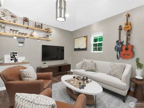 24215 75th Avenue SE, Woodinville WA 98072