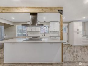 9632 S 216th St, Kent WA 98031