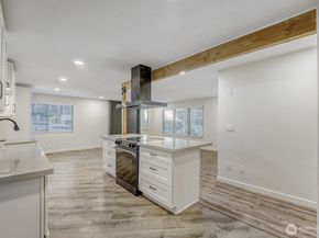 9632 S 216th St, Kent WA 98031