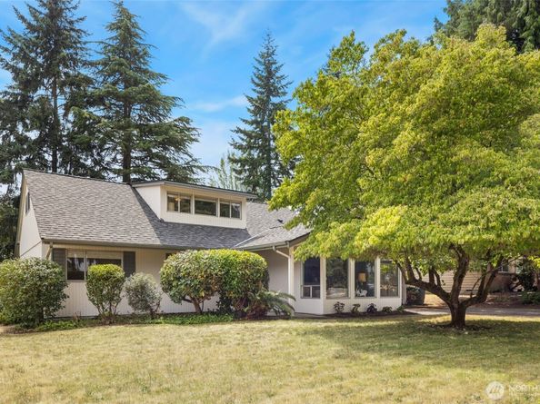15327 NE 1ST Street, Bellevue WA 98007