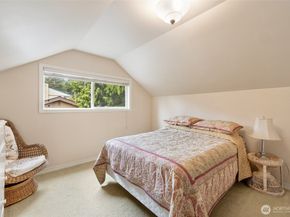 15327 NE 1ST Street, Bellevue WA 98007