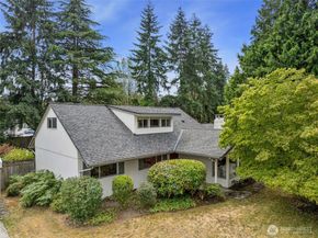 15327 NE 1ST Street, Bellevue WA 98007