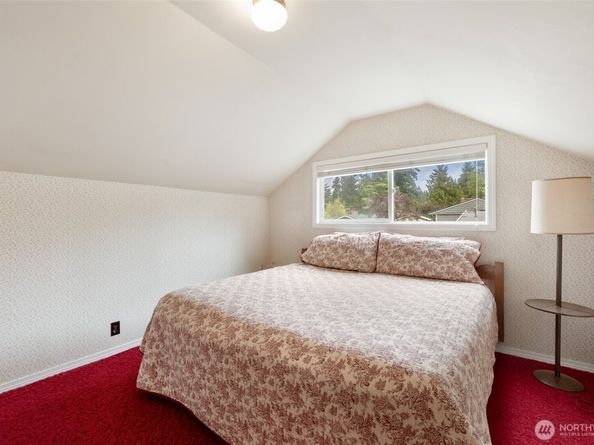 15327 NE 1ST Street, Bellevue WA 98007