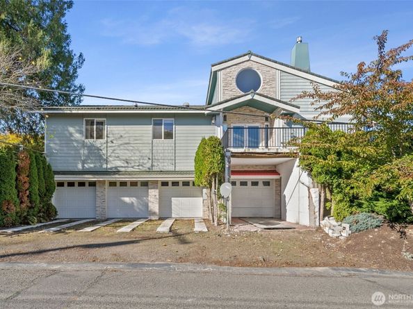 204 Rockwell Avenue, Port Orchard WA 98366