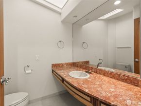 204 Rockwell Avenue, Port Orchard WA 98366