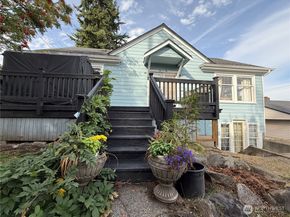 618 N 125th Street, Seattle WA 98133