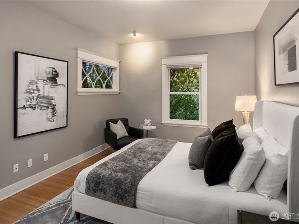 1807 11th Avenue W, Seattle WA 98119