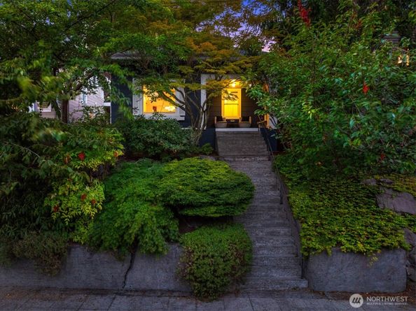 1807 11th Avenue W, Seattle WA 98119