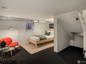 1807 11th Avenue W, Seattle WA 98119