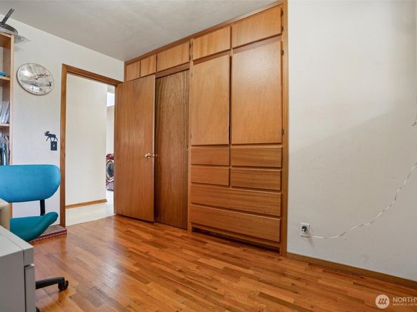 940 Grant Avenue, Port Orchard WA 98366