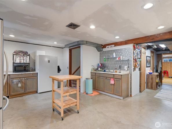 940 Grant Avenue, Port Orchard WA 98366