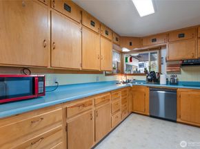 940 Grant Avenue, Port Orchard WA 98366