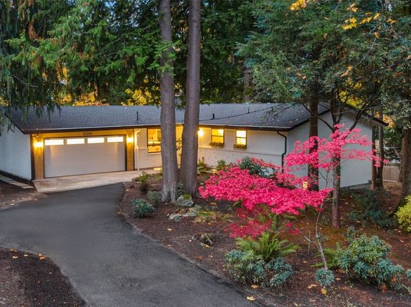 13209 69th Avenue NE, Kirkland WA 98034