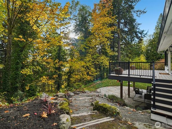 13209 69th Avenue NE, Kirkland WA 98034