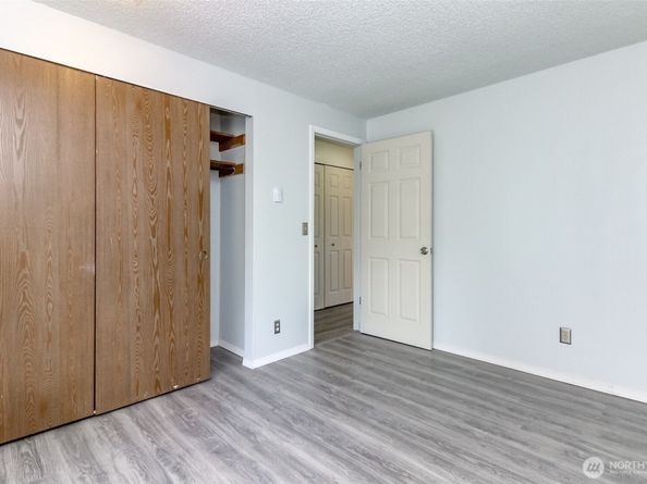 4002 S 158th Street F, Tukwila WA 98188