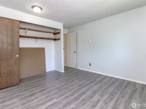 4002 S 158th Street F, Tukwila WA 98188