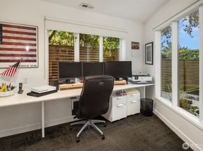 1615 39th Avenue E, Seattle WA 98112