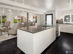 1615 39th Avenue E, Seattle WA 98112