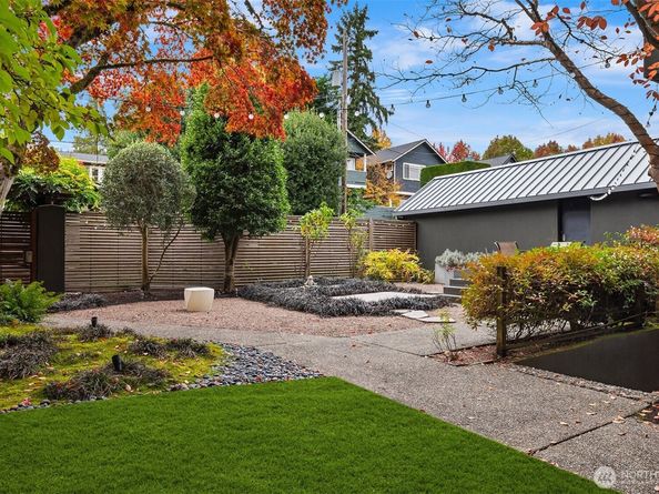 1615 39th Avenue E, Seattle WA 98112