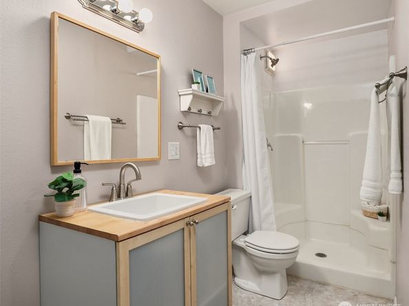 1816 171st Place SE, Bothell WA 98012