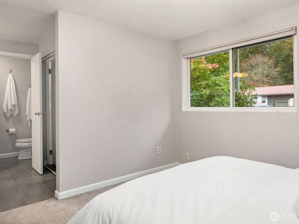 1816 171st Place SE, Bothell WA 98012
