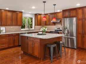 1816 171st Place SE, Bothell WA 98012