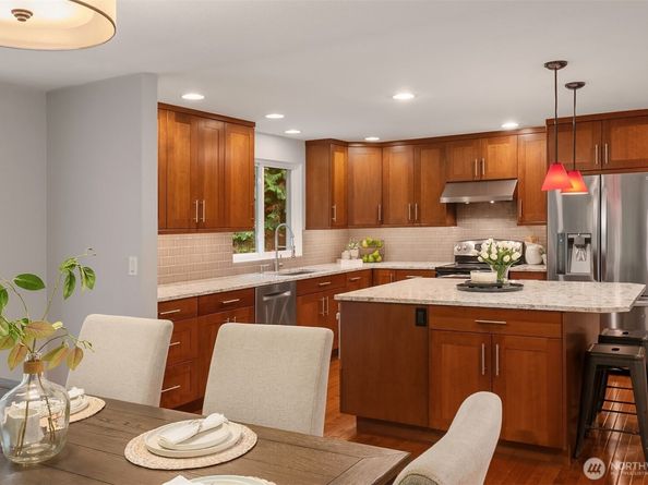 1816 171st Place SE, Bothell WA 98012