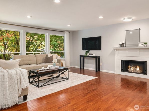 1816 171st Place SE, Bothell WA 98012