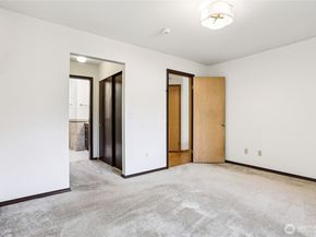 20403 63rd Place W, Lynnwood WA 98036