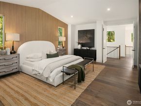 10620 NE 28th Place, Bellevue WA 98004