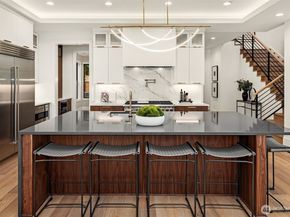 520 7th Street S, Kirkland WA 98033