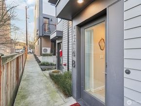 7514 43rd Avenue S B, Seattle WA 98118