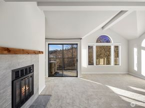 6121 NE 175th Street A402, Kenmore WA 98028