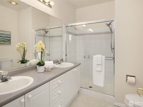 16125 Juanita Woodinville Way NE 414, Bothell WA 98011