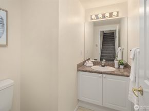 16125 Juanita Woodinville Way NE 414, Bothell WA 98011