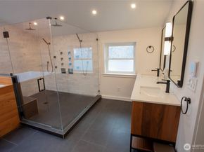 907 Broadway E, Seattle WA 98102