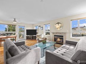 1527 California Avenue SW 401, Seattle WA 98116