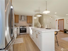 17222 58th Avenue W, Lynnwood WA 98037