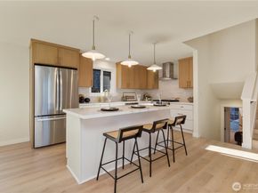 17222 58th Avenue W, Lynnwood WA 98037