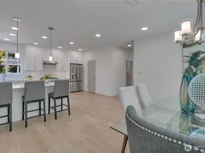 4019 4th Avenue NE B, Seattle WA 98105