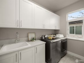 315 State Street S 21, Kirkland WA 98033